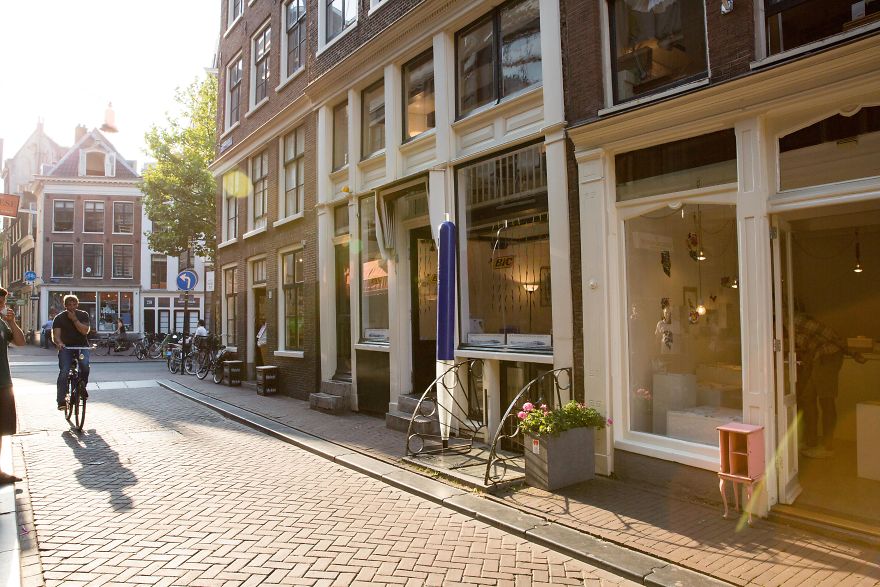 In Amsterdam You Can Draw Your Own Money And Shop With It