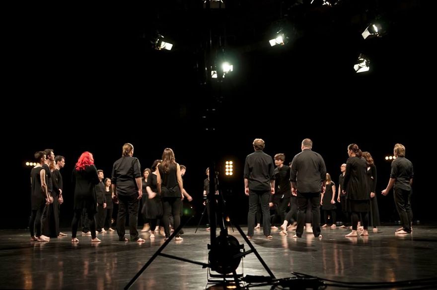 Perpetuum Jazzile Vocal Orchestra Impresses With 360 Degree Video Of Adele's Hit Song Perpetuum Jazzile Vocal Orchestra Impresses With 360 Degree Video Of Adele's Hit Song