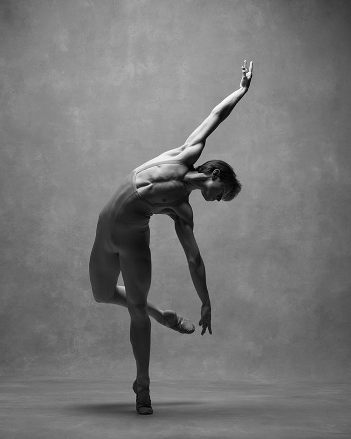 Stunning Photo Series Show The Grace And Beauty Of Dancers 