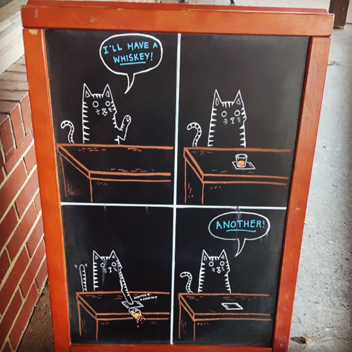 Woman Helped Friend’s Bar By Drawing Chalk Signs, The Result Was So Good It Increased The Sales