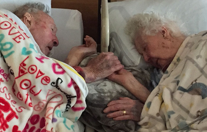 100-Year-Old Man Can’t Let Go Of His Dying Wife’s Hand After 77 Years Of Marriage