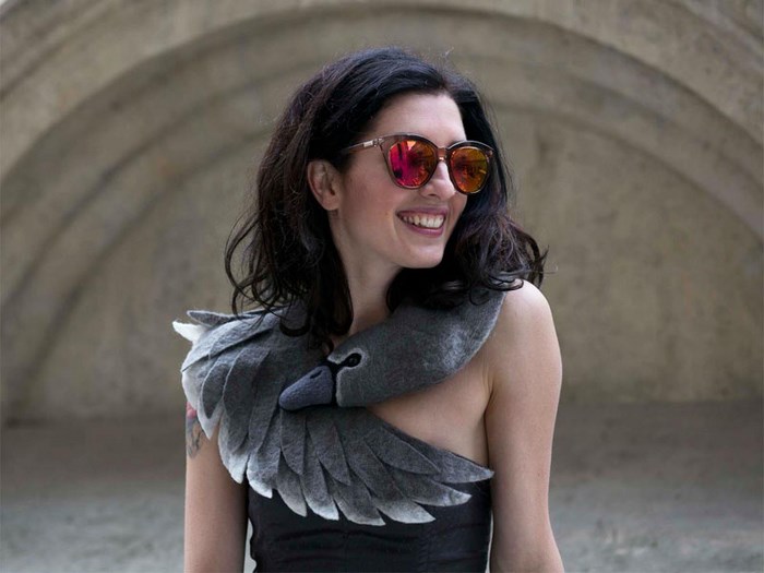 Realistic Felt Animal Scarves That Wrap Around Your Neck To Protect You