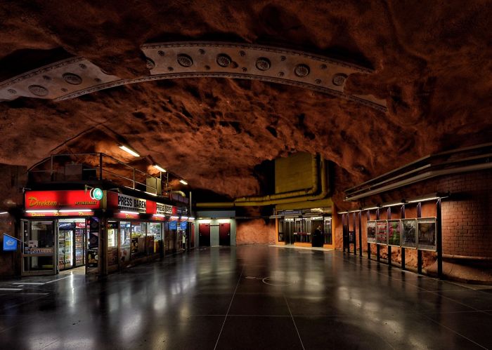 Stockholms Surreal Subway