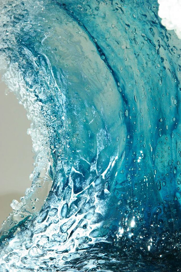 ocean-wave-vases-glass-sculptures-kelas-paul-desomma-marsha-blake-1