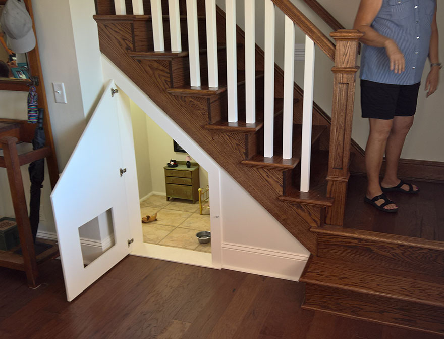 This Woman Built Her Dog A Bedroom Under The Stairs And The Details Are Impressive