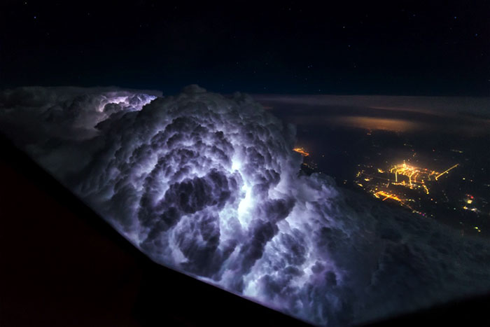 747 Pilot Captures Breathtaking Pictures of Storms and Skies