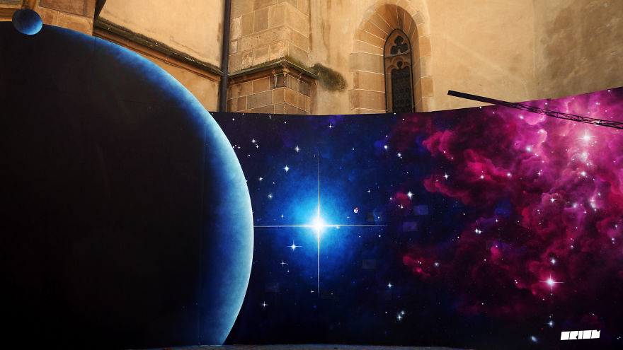 I Painted A 180° Panoramic Mural As A Tribute Celebrating The 39th Anniversary Of Nasa's Voyager 1 Spacecraft