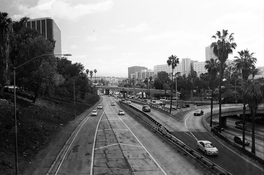 An Analog View Of New York And Los Ageles