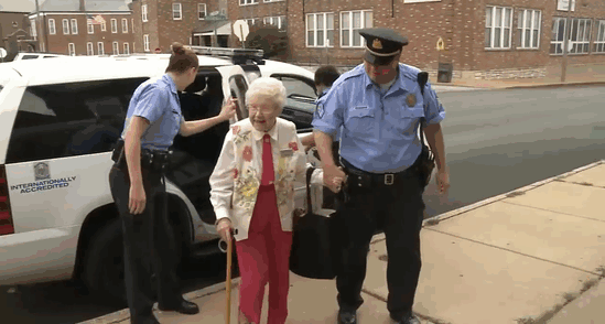 102-year-old-woman-arrested-bucket-list-edie-simms-01