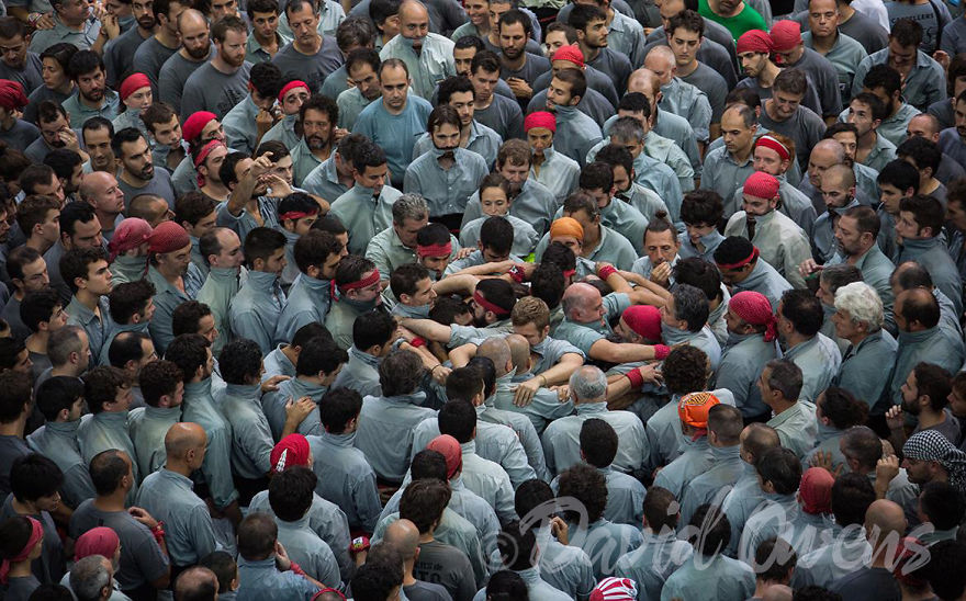 I Photographed Incredible Human Towers In Spain