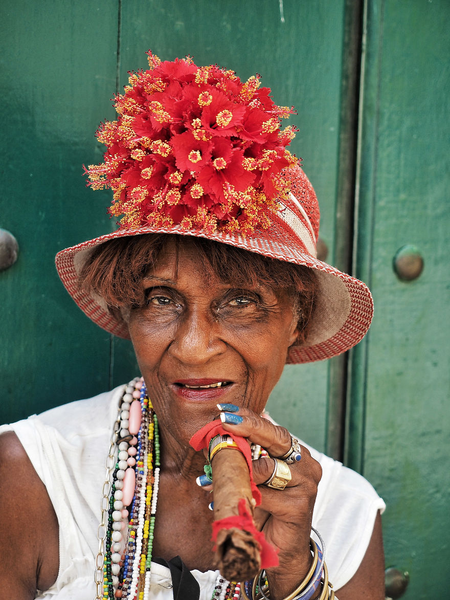 8 Smiles From Cuba