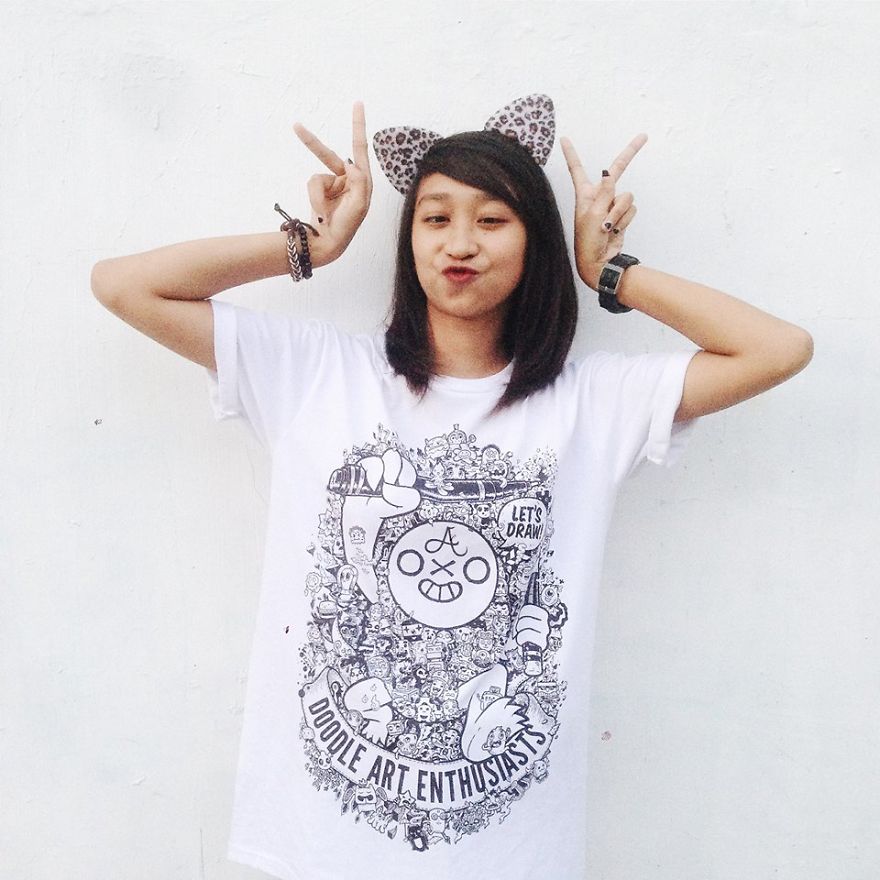 Doodlers Combined Their Doodle Characters For A Shirt. The Results Are Amazing!