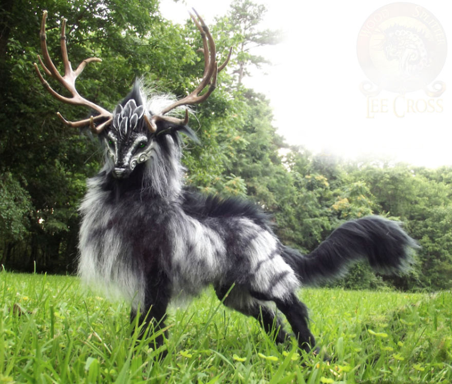 Poseable Thunder Stag