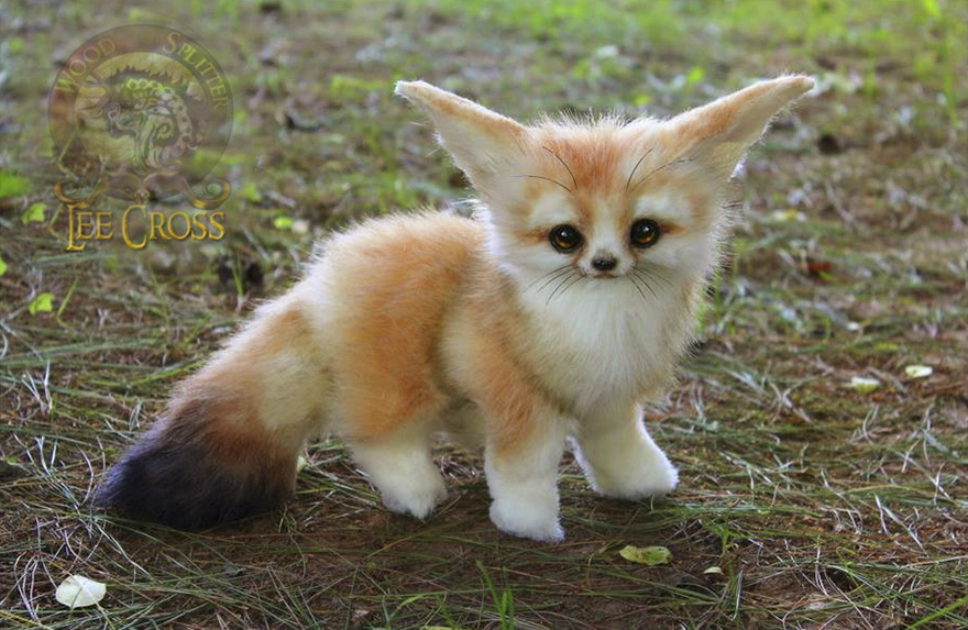 Poseable Fennec Fox