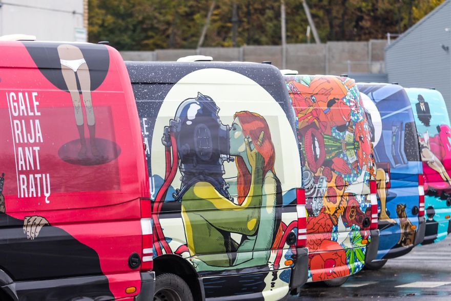 Gallery On Wheels: Pop Artworks On Public Transport