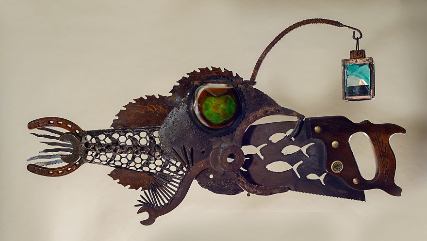 The Steampunk Lamplighter Fish (Eating Fish) Saw