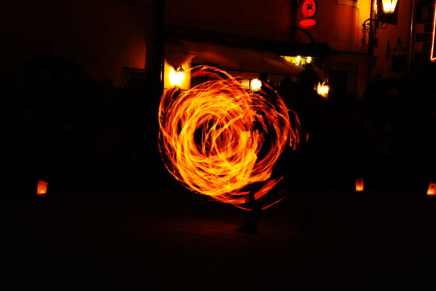 The Game Of Fire - Street Performance