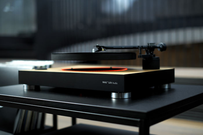 The World’s First Levitating Turntable