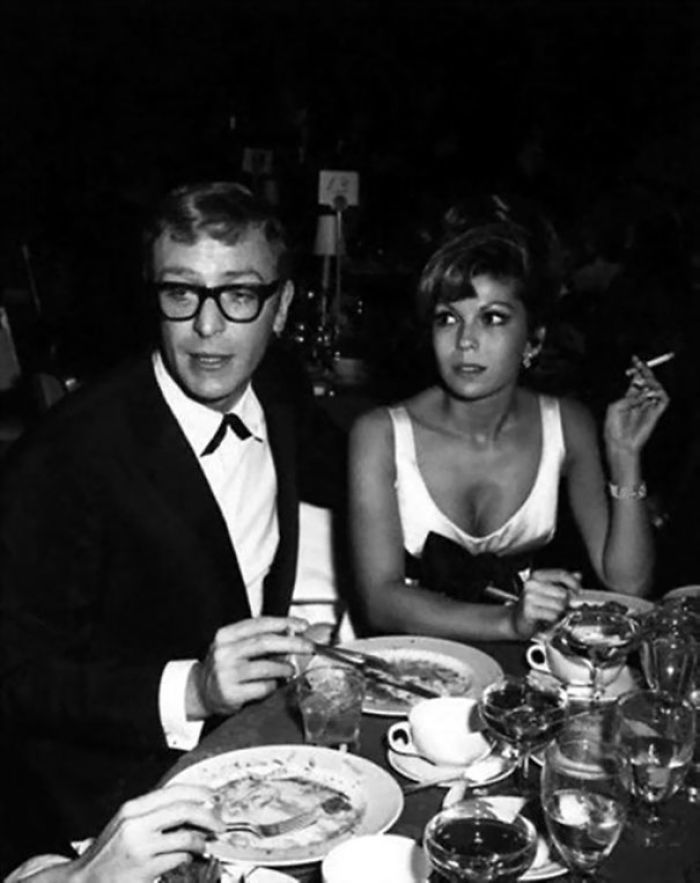 Michael Cane And Nancy Sinatra Having Dinner At The Restaurant