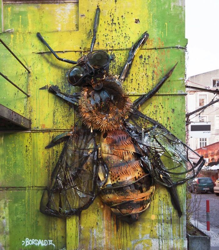 Portuguese Street Artist Makes Animal Art From Trash To Remind Humans About Pollution