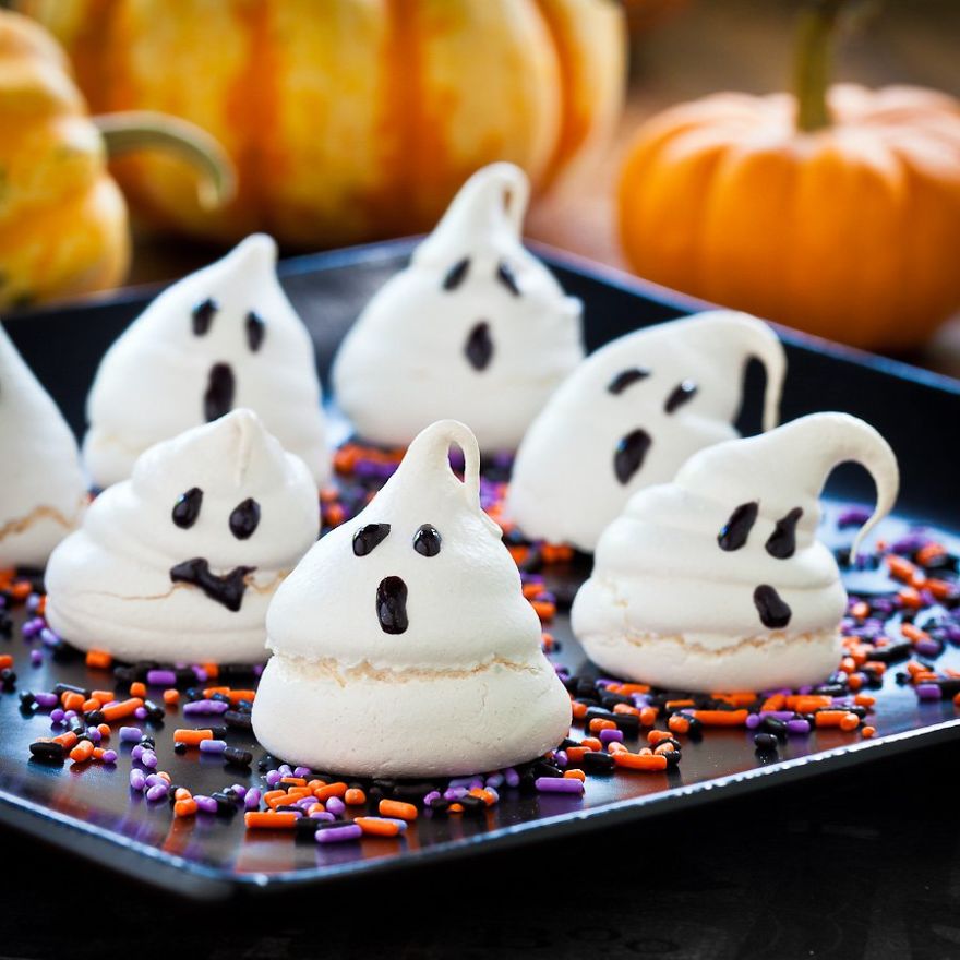 These Easy To Make Halloween Snacks Will Bring Halloween Straight Out Of Your Kitchen…