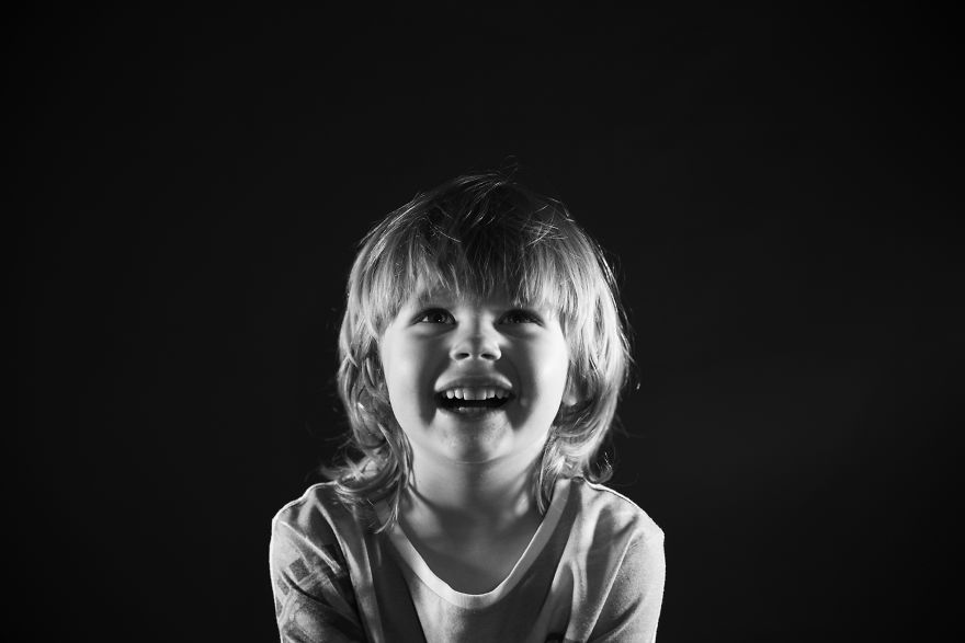 The Magical Faces Project: I Took Photos Of Kids As They Reacted To Magic Tricks
