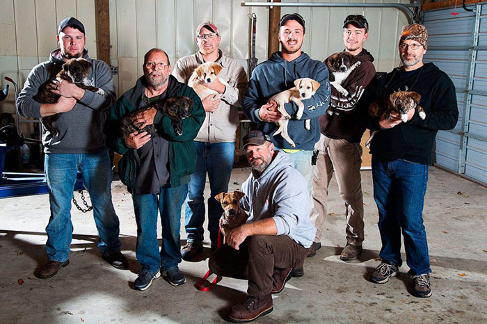 Stray Dog Leads Partying Bachelor Guys To Her 7 Newborns, They Adopt Them All