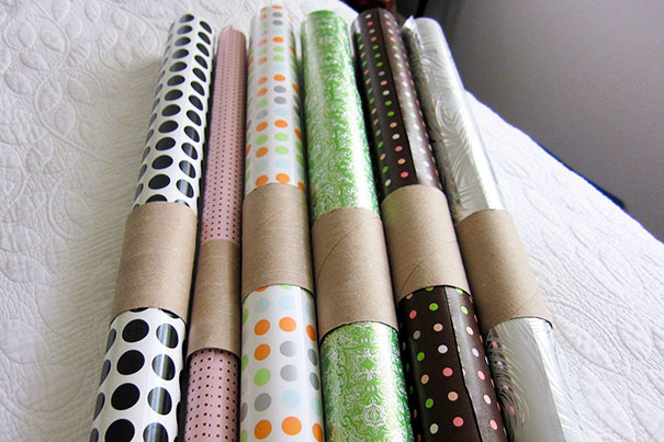 Keep Your Wrapping Paper Tidy With Toilet Paper Rolls Which Will Keep Them From Unravelling