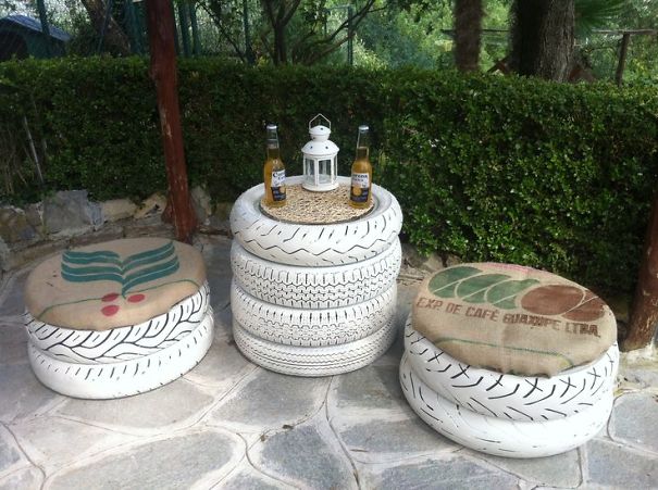You Can Use Old Tires To Make A Garden Furniture Set