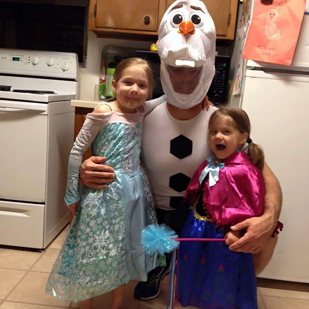 Elsa, Anna And Olaf From Frozen
