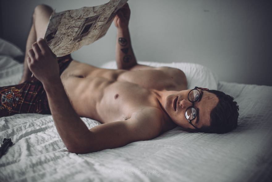 This Harry Potter Boudoir Shoot Is So Hot It's Riddikulus