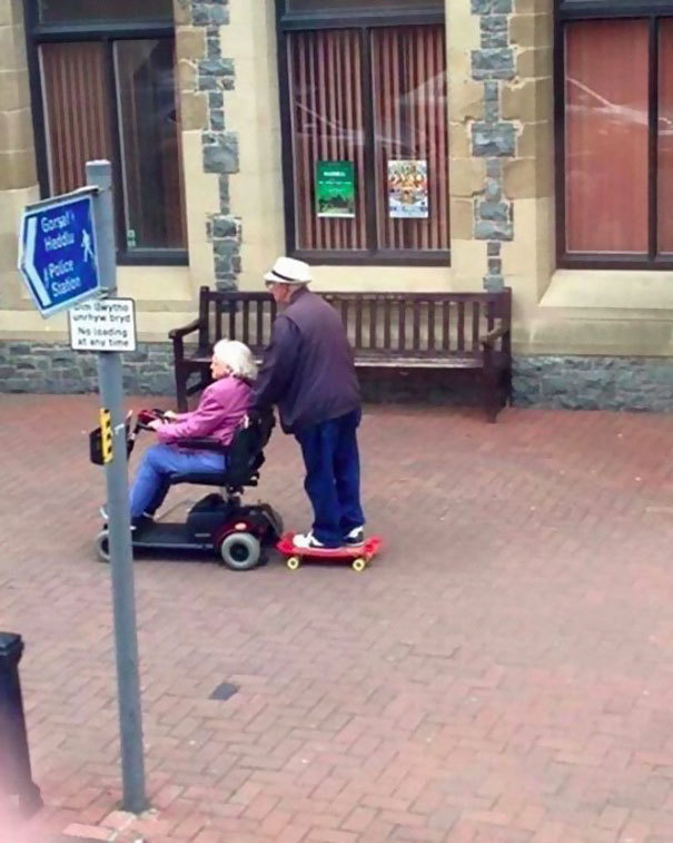 20+ Elderly People Giving Serious Relationship Goals!