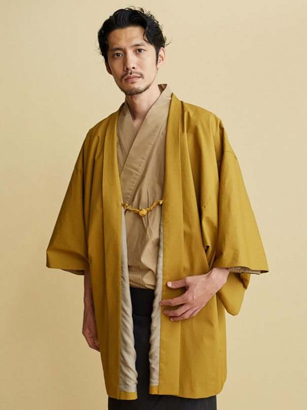 Samurai Coats From Japan Bring Back Traditional Clothing With Sophisticated Twist