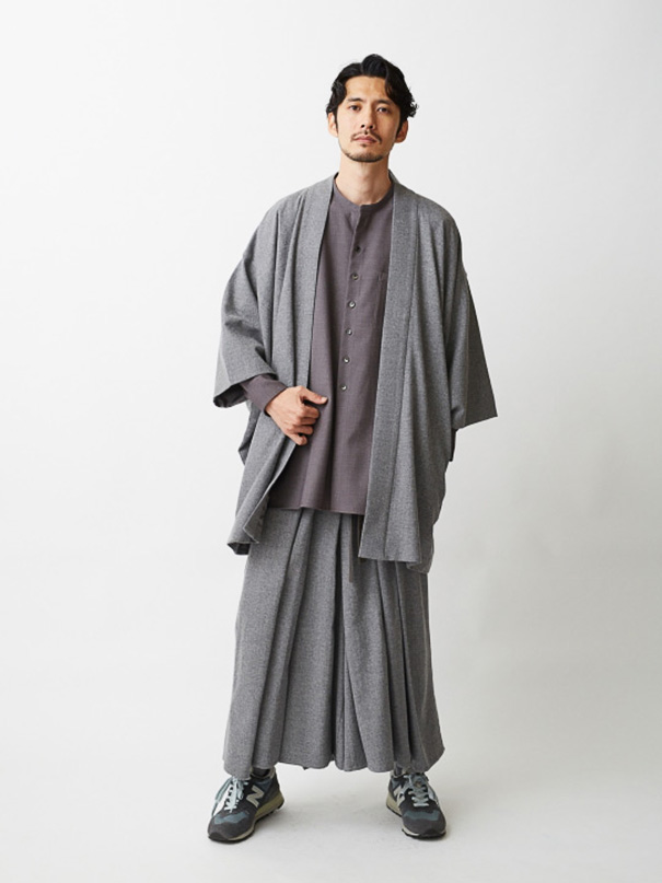 Samurai Coats From Japan Bring Back Traditional Clothing With Sophisticated Twist