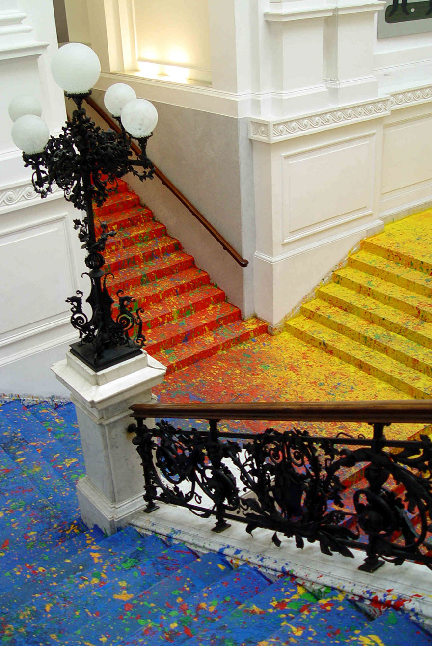 staircase-paint-zacheta-art-gallery-leon-tarasewicz-poland-5