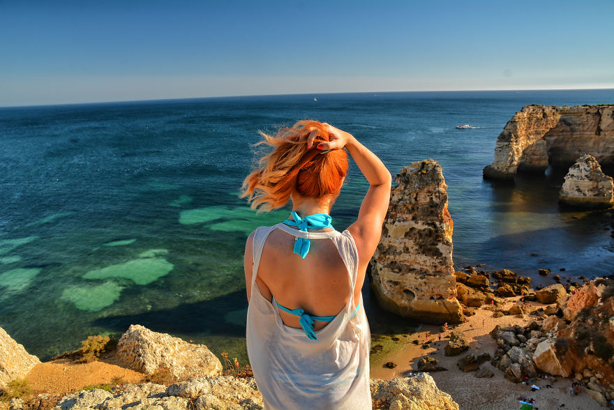 Photographer Captures His "Favourite 10 Travelling Views" Using Back Views Of Redhair Girlfriend