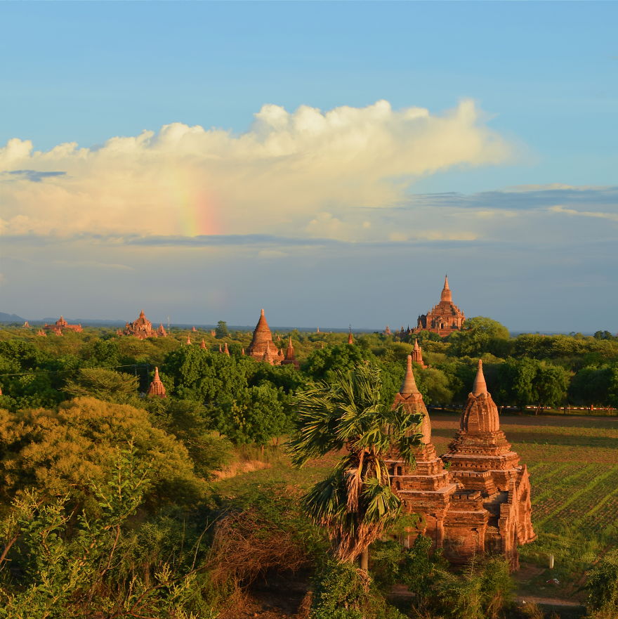 Into Myanmar: Happiness Is Within You Into Myanmar: Happiness Is Within You
