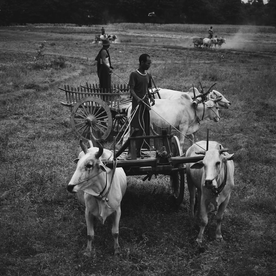 Into Myanmar: Happiness Is Within You Into Myanmar: Happiness Is Within You