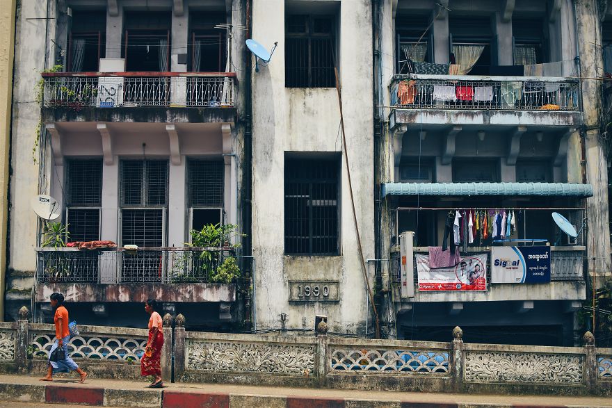 Into Myanmar: Happiness Is Within You Into Myanmar: Happiness Is Within You