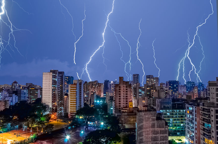 I Captured 14 Lightening Bolts In One Photo During An Unusual Storm In São Paulo