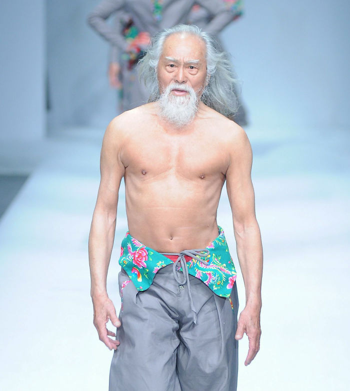 80-Year-Old Grandpa Tries Modeling For The First Time And Totally Slays His Runway Debut
