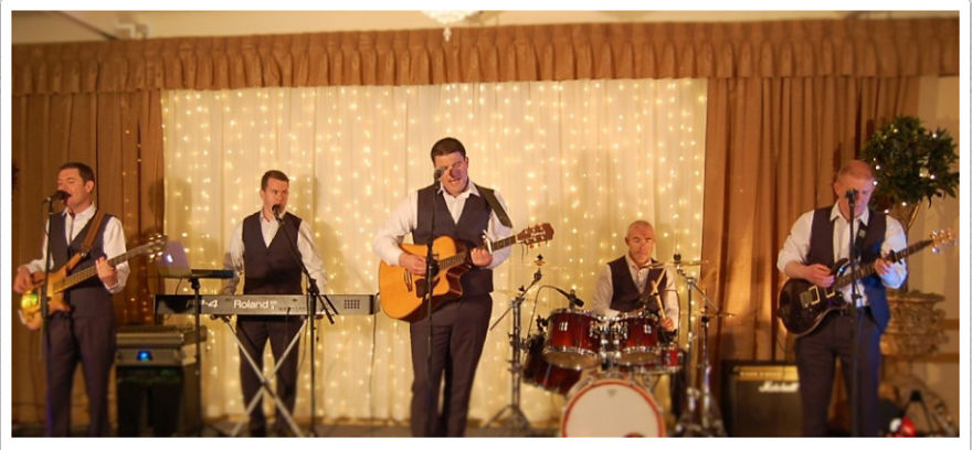 Getting Married? Best Band For Your Wedding.