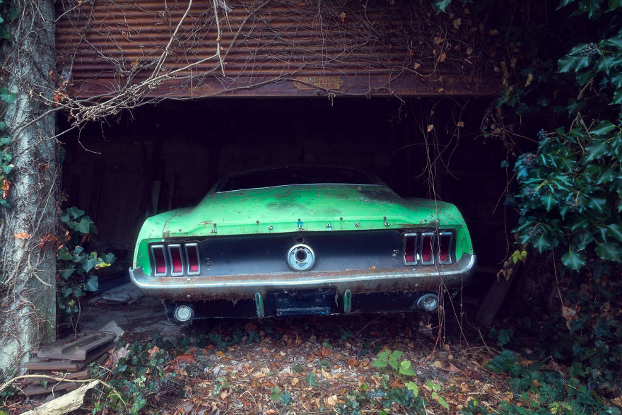 I Traveled Through Europe To Photograph Abandoned Cars.