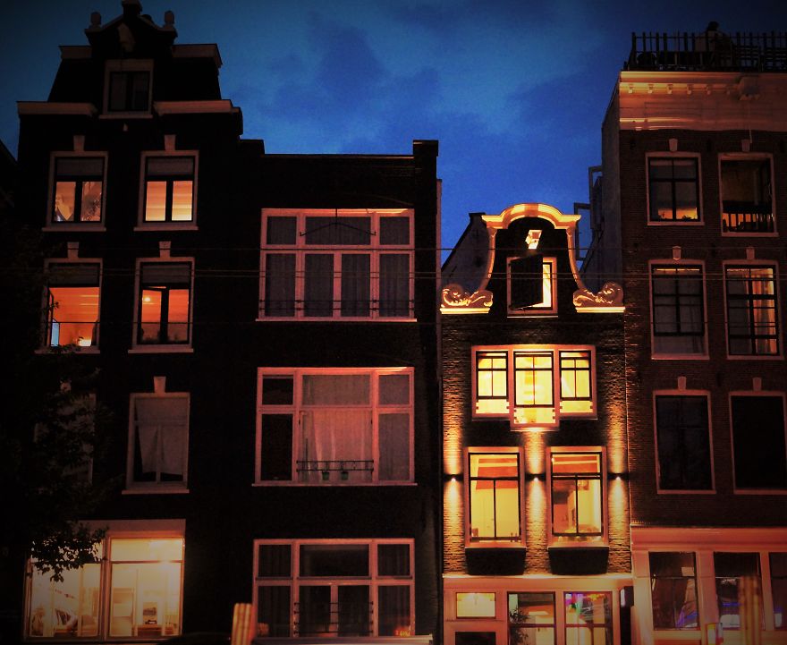 The Magic Of The Fall In Majestic Amsterdam