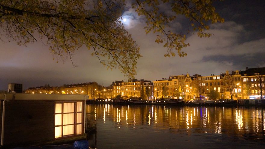 The Magic Of The Fall In Majestic Amsterdam