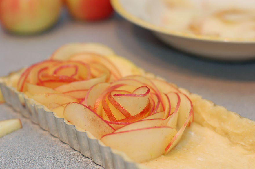 Pie Is Always Awesome, But Pretty Rose Apple Pie Is Amazing
