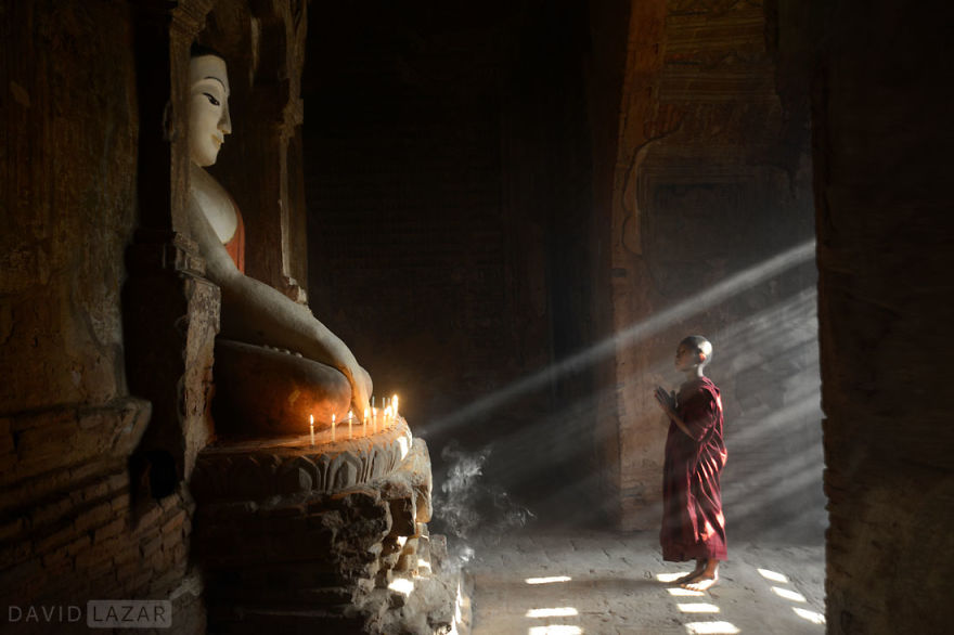 Chiaroscuro Monk, Bagan