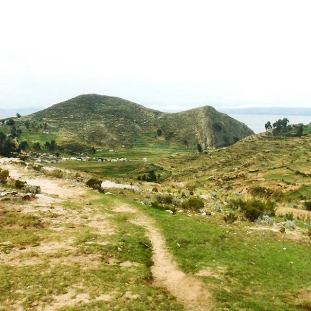 I Hiked In Bolivia's Isla Del Sol And Saw Gorgeous Landscapes I Hiked In Bolivia's Isla Del Sol And Saw Gorgeous Landscapes