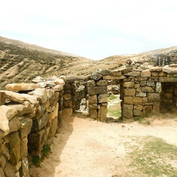 I Hiked In Bolivia's Isla Del Sol And Saw Gorgeous Landscapes I Hiked In Bolivia's Isla Del Sol And Saw Gorgeous Landscapes