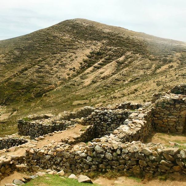 I Hiked In Bolivia's Isla Del Sol And Saw Gorgeous Landscapes I Hiked In Bolivia's Isla Del Sol And Saw Gorgeous Landscapes